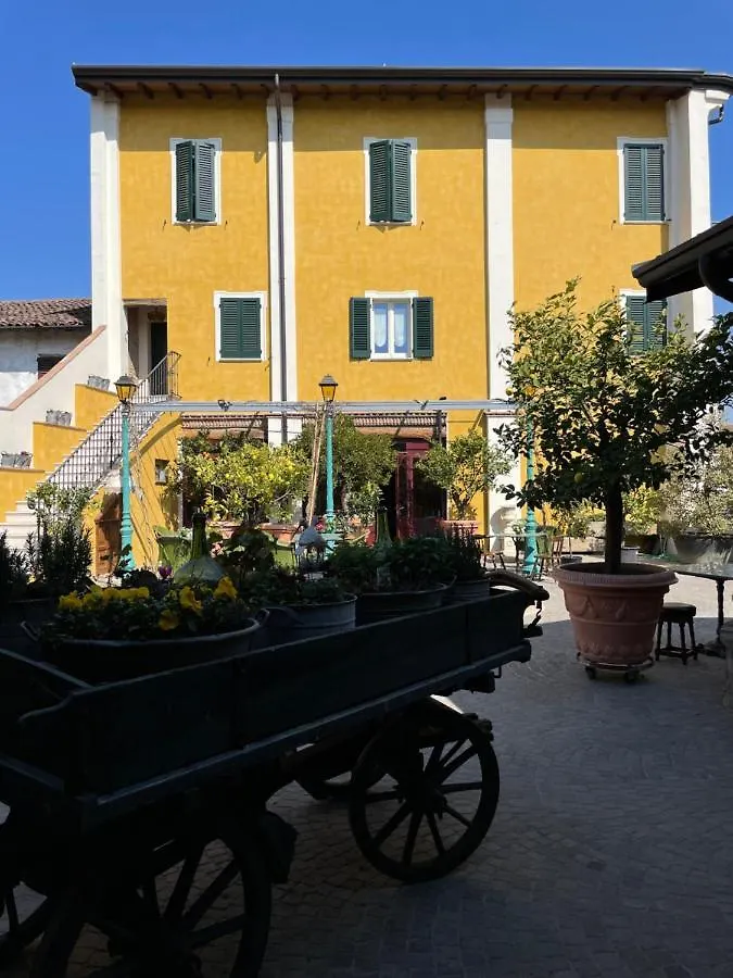 B&B Formigola Corticelle Pieve 0*,